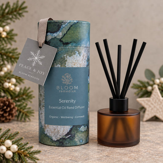 Serenity Pure Essential Oil Reed Diffuser with FESTIVE tag